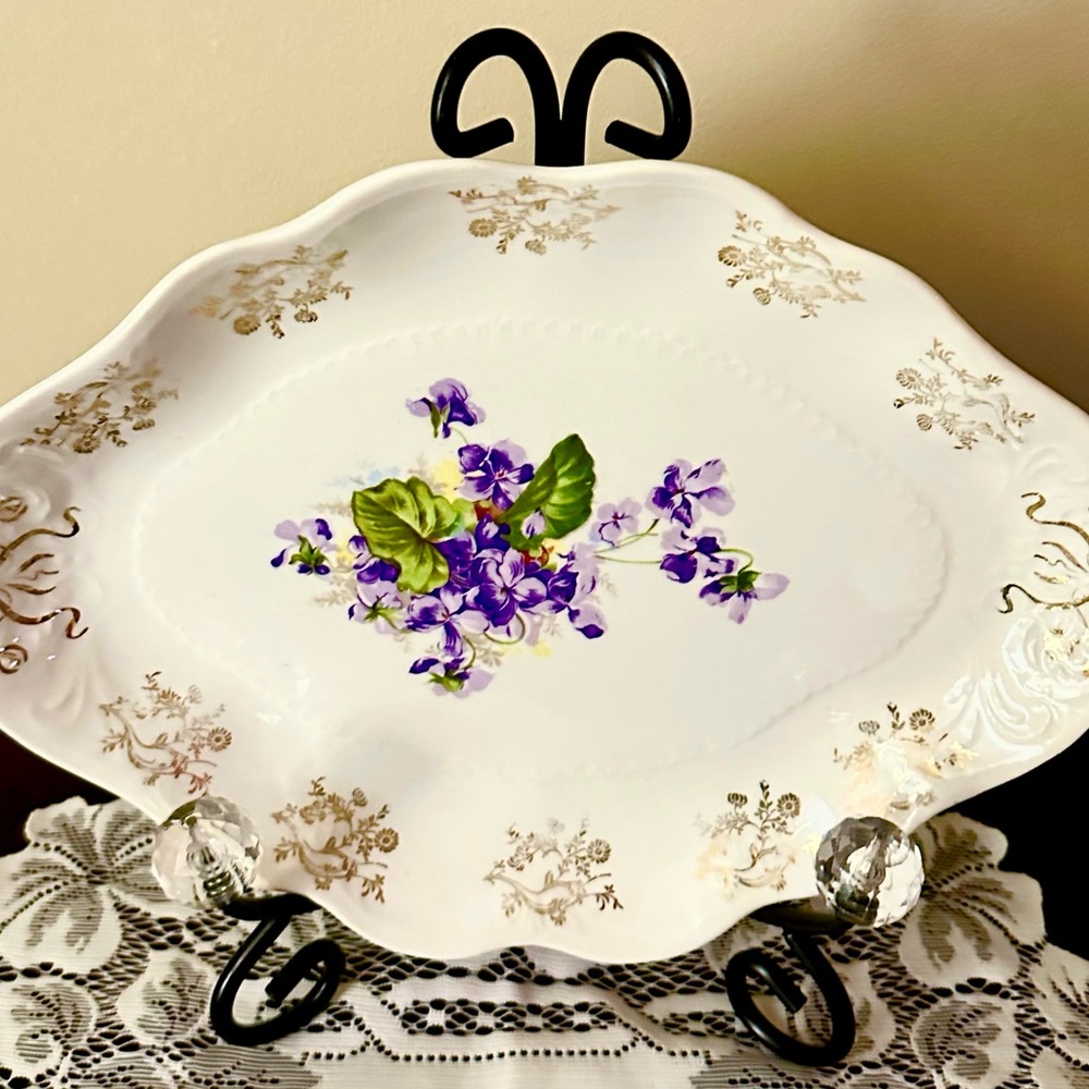 Pretty Tray with Violets in Center